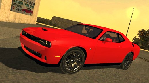 Dodge Challenger SRT Hellcat 2015 (fixed black cleo) for mobile